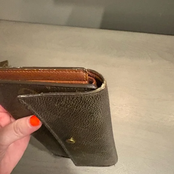 Louis Vuitton accessory set- key holder, wallet, card holder - Picture 9 of 12